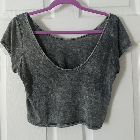 Soft Grey acid wash crop top tee - Picture 3 of 6